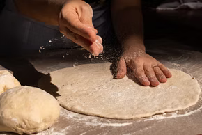 Sourdough and kanelbulle class (every Wednesday)