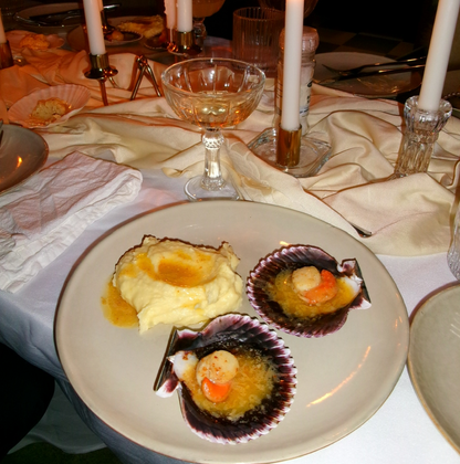 Zodiac Table Aquarius by À Table